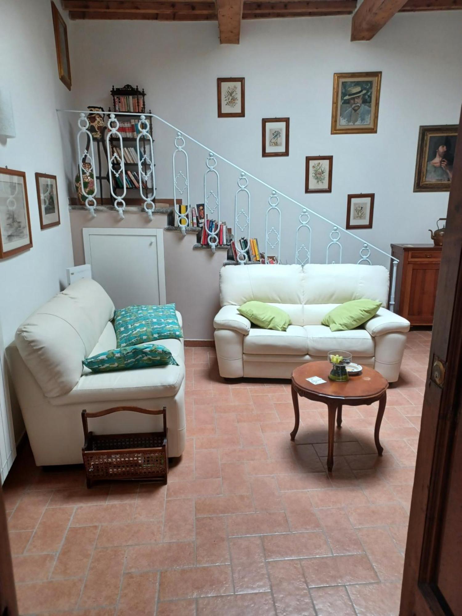 Hotel Casa Di Adriano Radicofani Zewnętrze zdjęcie